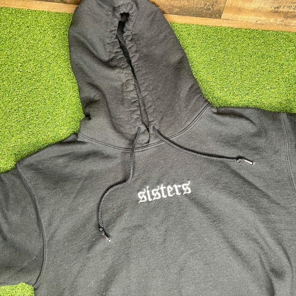 Sisters Black Hoodie‎ Pullover Embroidered Graphic Sweatshirt Small - Picture 1 of 4